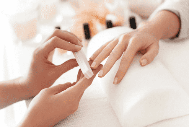 Manicure